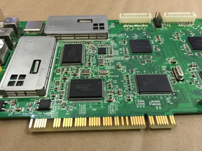 Card PCI ghi hình AV, Svideo AverMedia A169-D giá rẻ tại THC